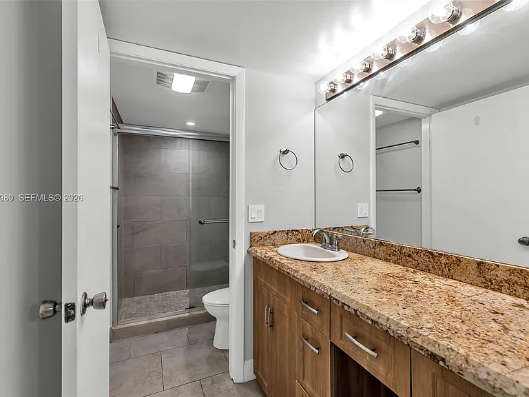 3014 SW 21st Ter #352C — Photo 23