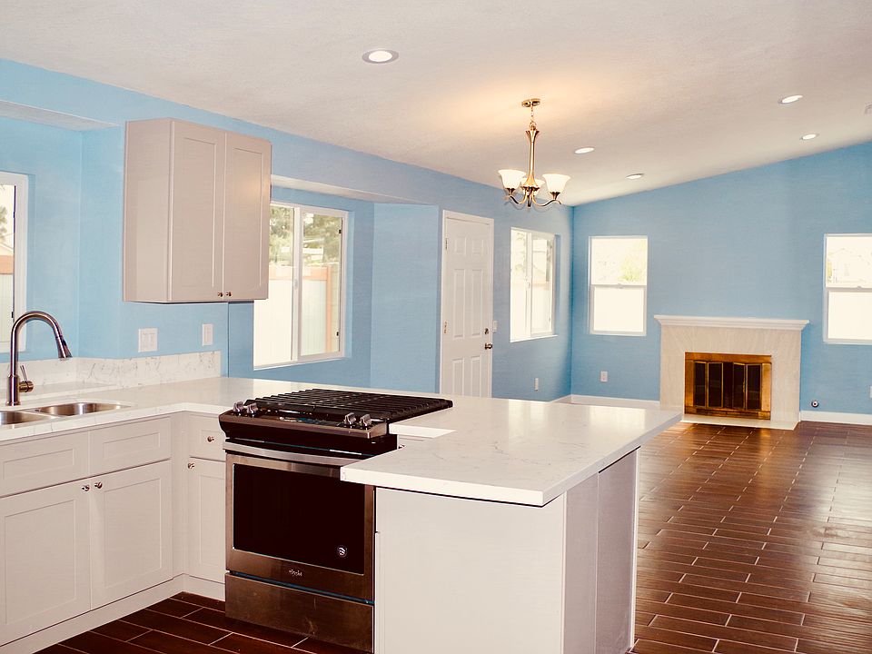 1st image of 2520 Pinecone Way