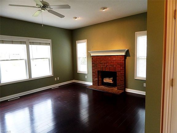 5th image of 8330 Sunnydale Dr