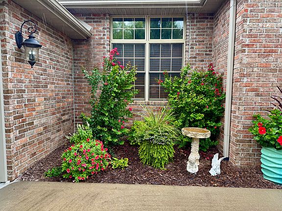 2nd image of 1003 N 23rd Avenue
