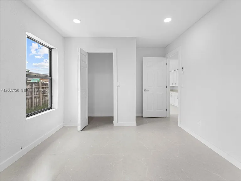 1370 W 29th St #A — Photo 11