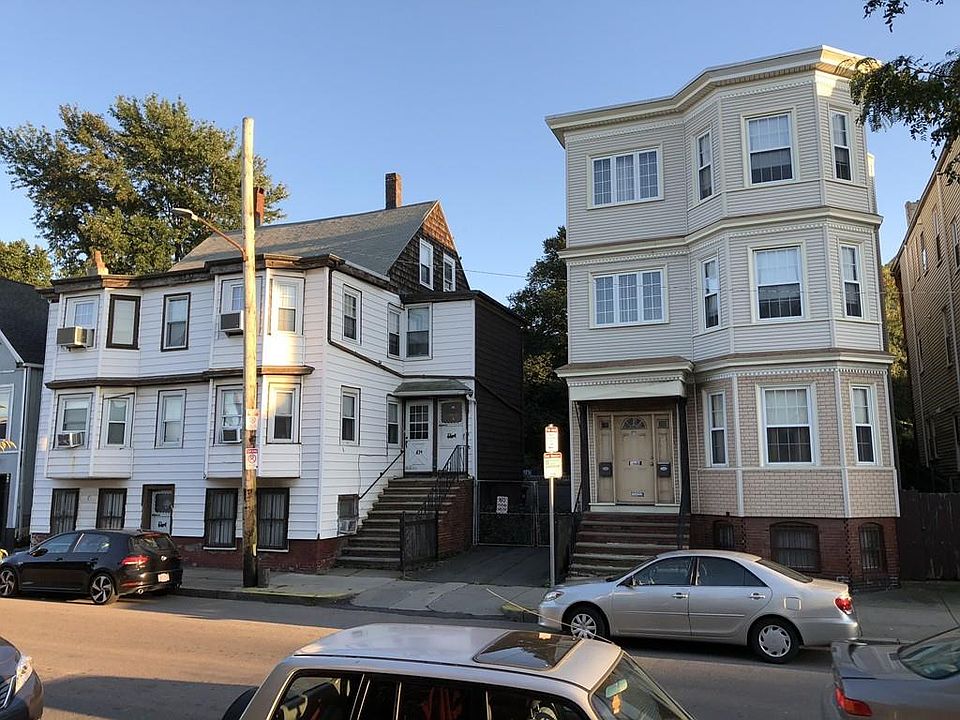 2nd image of 41 Condor St