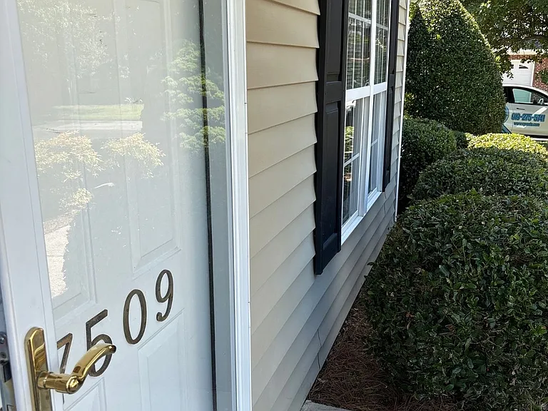 7509 Riverside Ct #1 — Photo 4