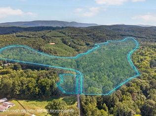 240 Collins Pl, Waleska, GA 30183