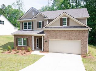 104 Cottage Ct, Opelika, AL 31801
