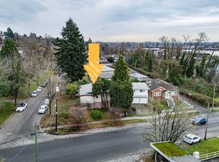 1710 Island Ave, Vancouver, BC V5P 2S6