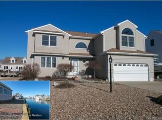 811 Bowline Dr, Forked River, NJ 08731