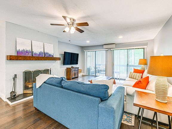 4th image of 407 Overlook Road #2C