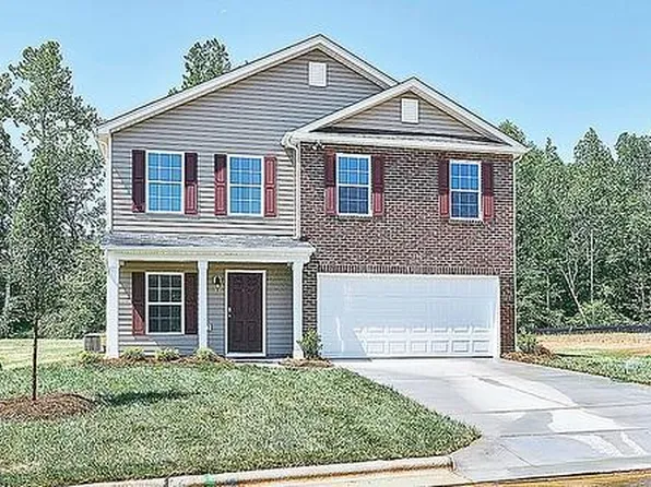 121 Stone River Way, Mayodan, NC 27027