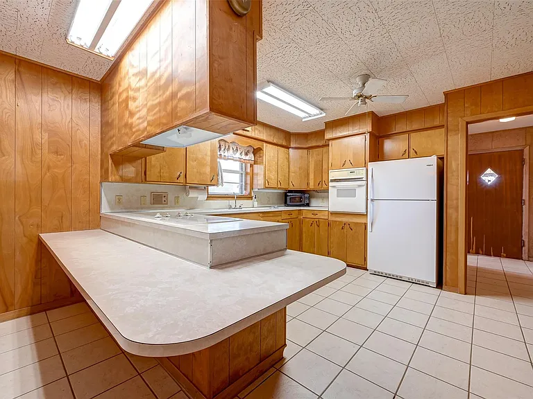 16711 Highway 90A — Photo 11