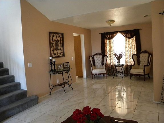 4th image of 15168 Park Way