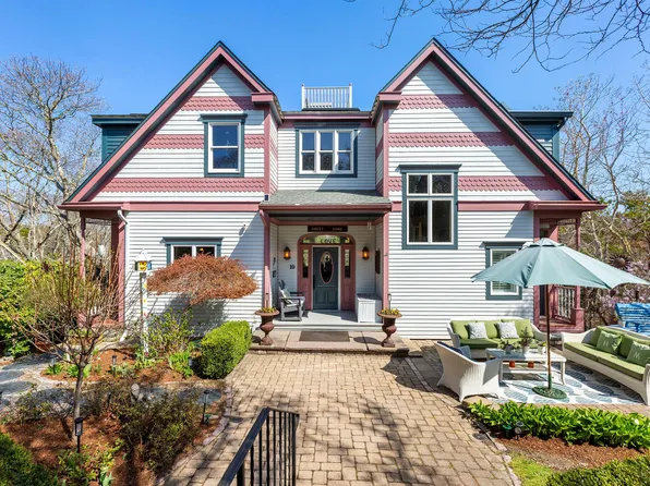 10 Somerset Road, Provincetown, MA 02657