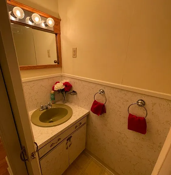 192 Park St #194 — Photo 11