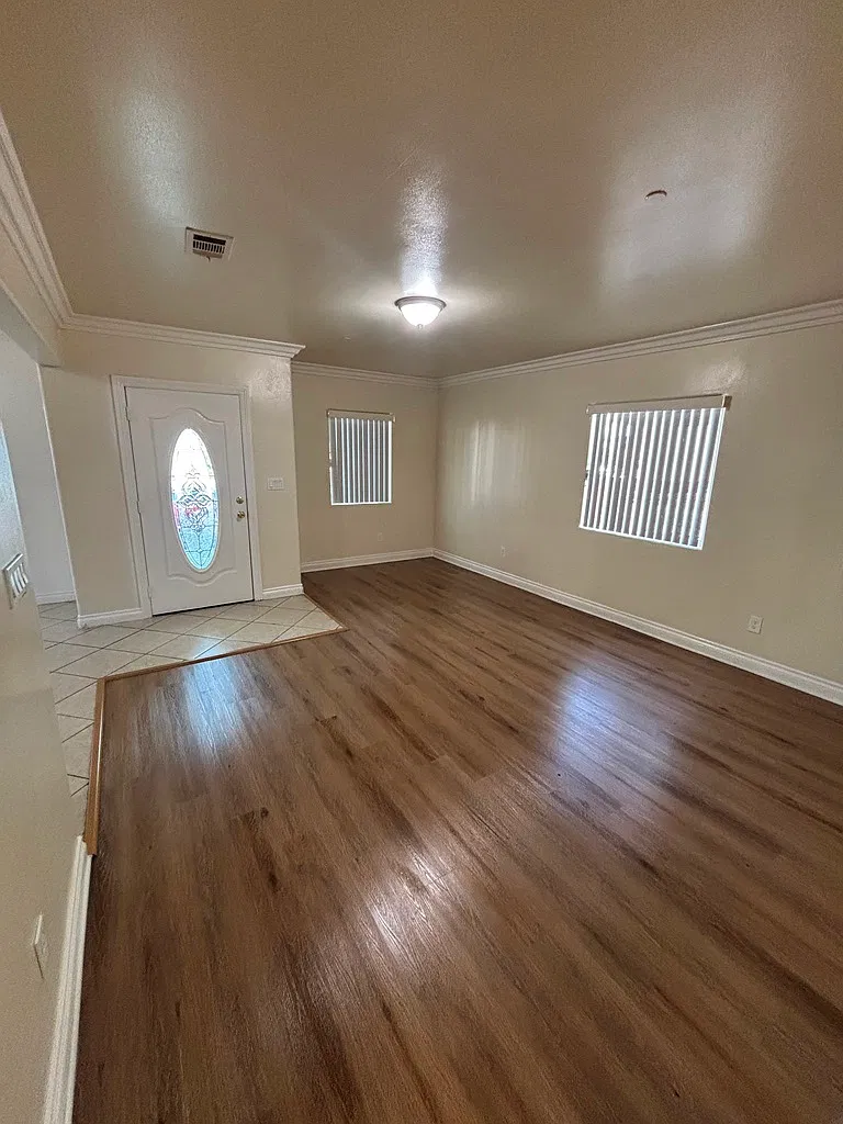 4 bed, 1655 sqft, $3,650 — Photo 3