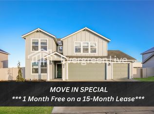 896 Knowledge St, Middleton, ID 83644