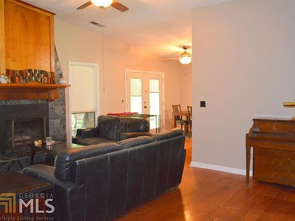 3rd image of 1307 Peninsula Trce
