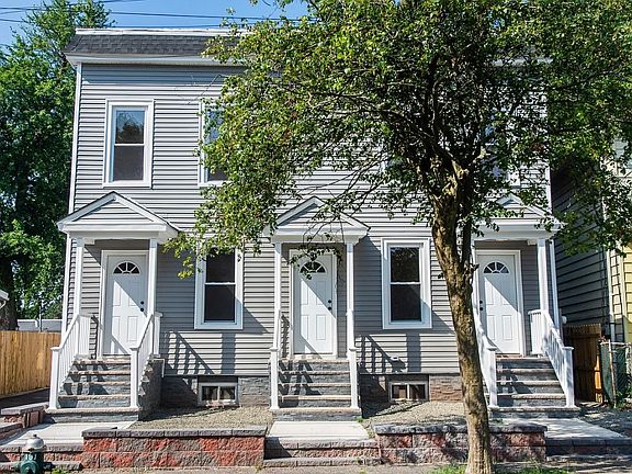 4th image of 26 Washington St #4-2L