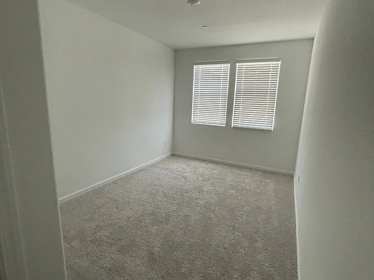 8675 Oldfield Way — Photo 17