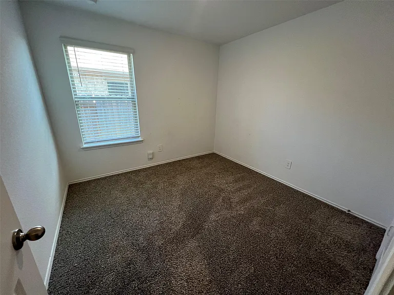 21354 Owl Rd — Photo 9