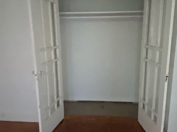 5th image of 1494 Chapel St #1F