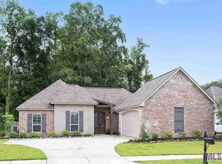 12034 Spring House Dr, Greenwell Springs, LA 70739