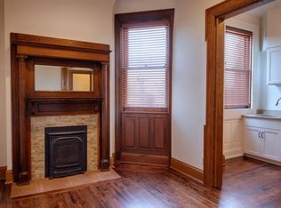 1605 Hennepin Ave #24, Minneapolis, MN 55403