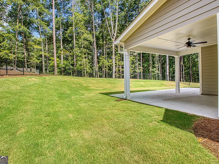 347 Crestwood Rd — Photo 26