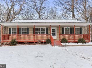 506 Maple Ridge Ln, Harpers Ferry, WV 25425