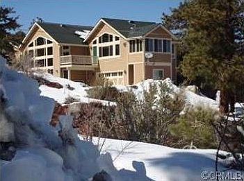 spectacular mountain resort home