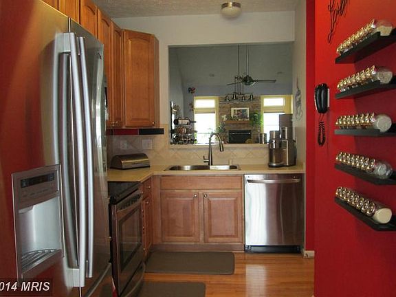 4th image of 4913 Villapoint Dr #58