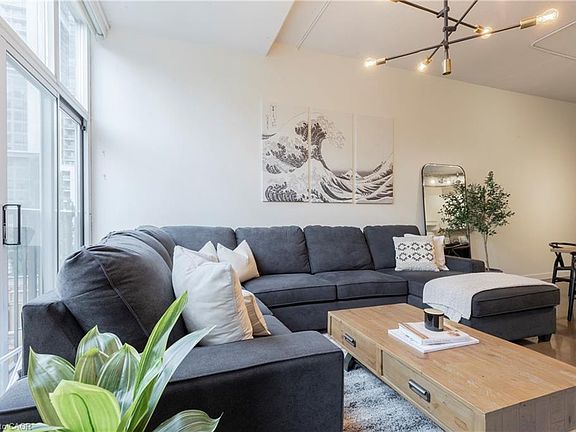 4th image of 66 Bay St S #410