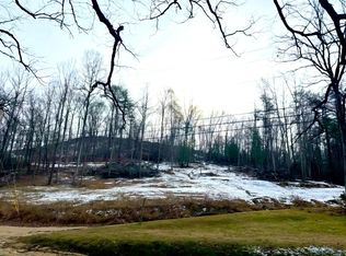 19-22 Demory Rd, La Follette, TN 37766