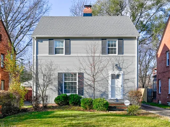 2172 Barrington Rd, University Heights, OH 44118