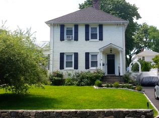 24 Sheephill Rd, Riverside, CT 06878