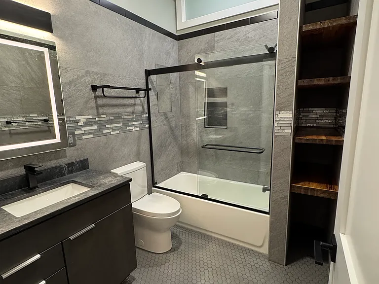 2031 Maryland Ave #1 — Photo 6