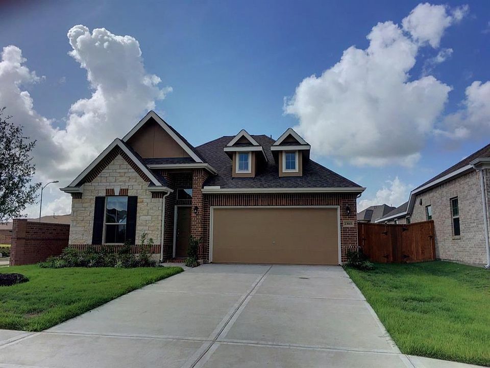 1st image of 23903 Villa Lisa Dr