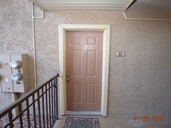 3rd image of 5097 Indian River Dr Unit 169