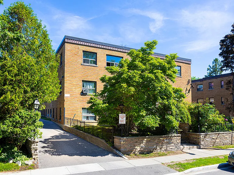 90 James St #105 — Photo 13