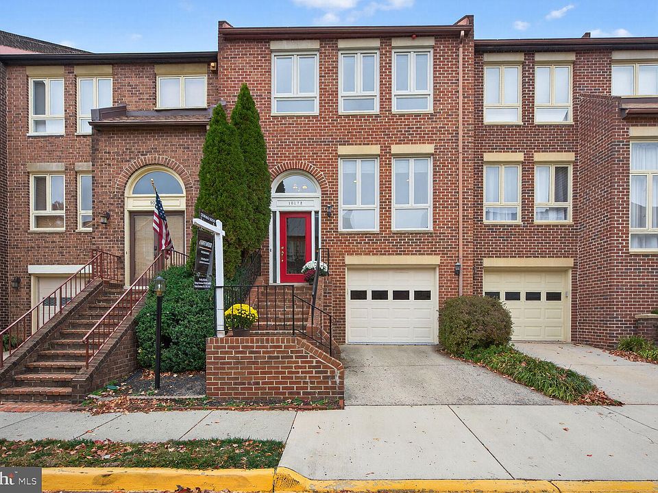 1st image of 10172 Turnberry Pl