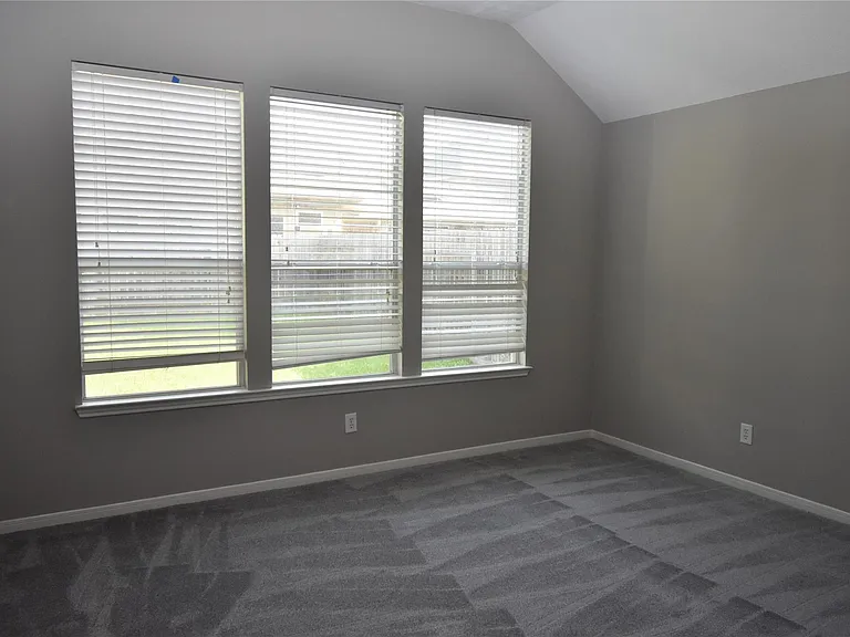9518 Brackenton Crest Dr — Photo 10