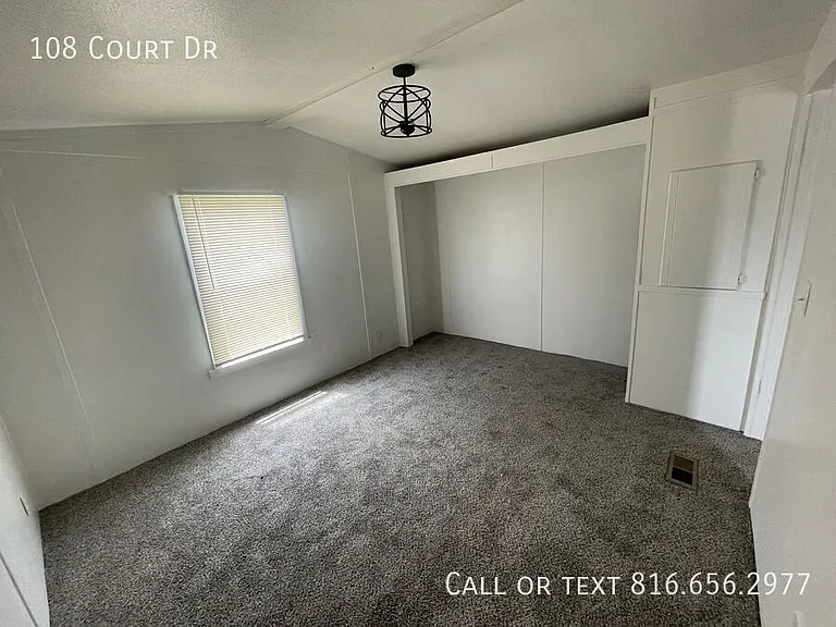 108 Court Dr — Photo 11