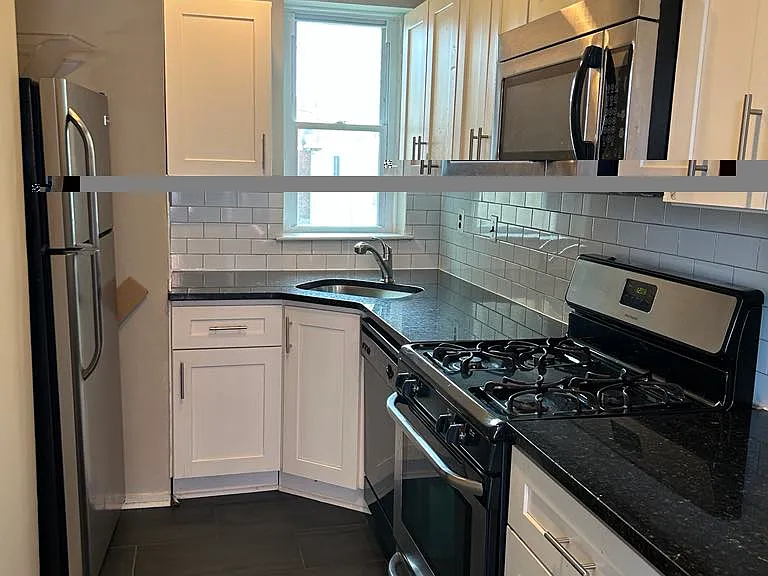 2029 N 15th St #2 — Photo 1