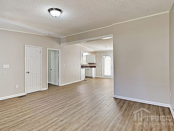 5th image of 8029 Strawberry Point Dr