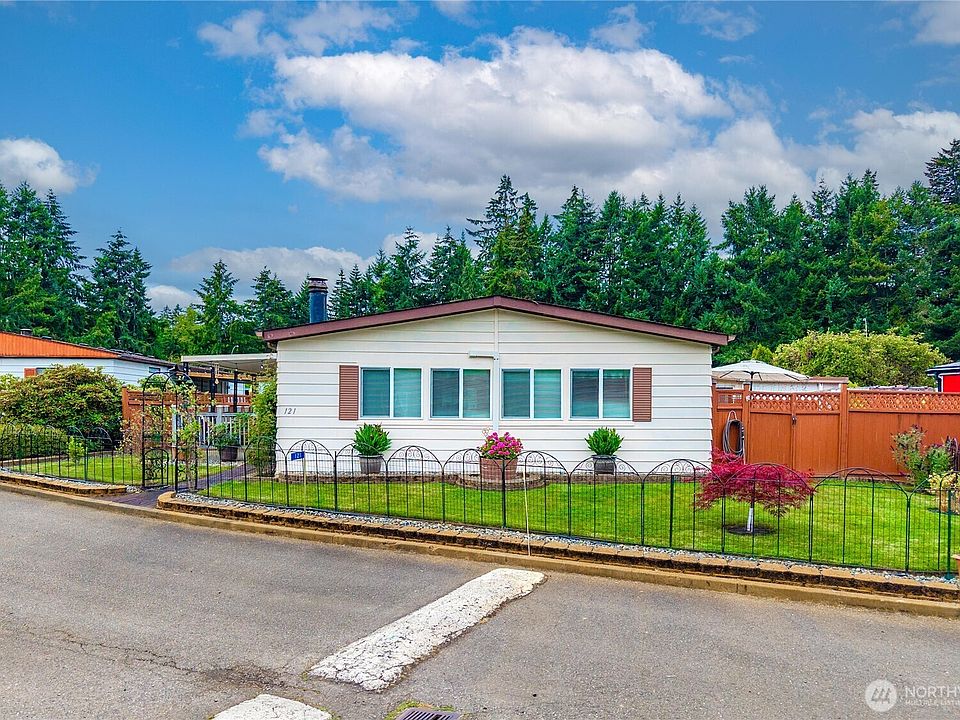 1st image of 4806 Cushman Road NE #121