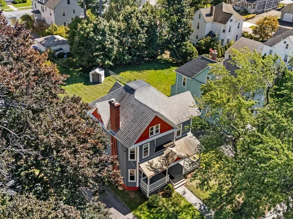 66 Nonotuck St, Holyoke, MA 01040