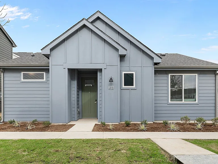 YardHomes Trailside_B1 813 Front