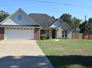 5114 Gregg Tex Rd, Longview, TX 75604