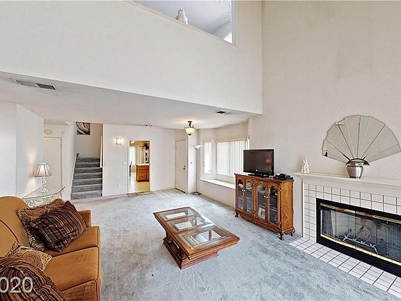 2nd image of 7031 Shadow Crest Dr