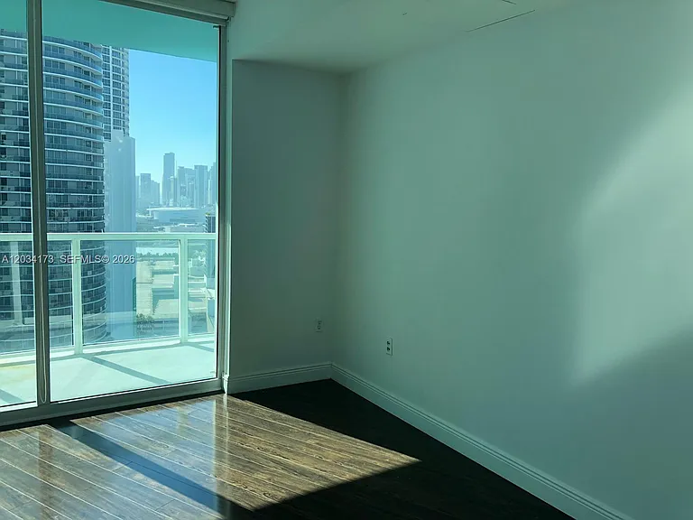1900 N Bayshore Dr #3019 — Photo 9