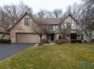 6916 Cloister Rd, Toledo, OH 43617